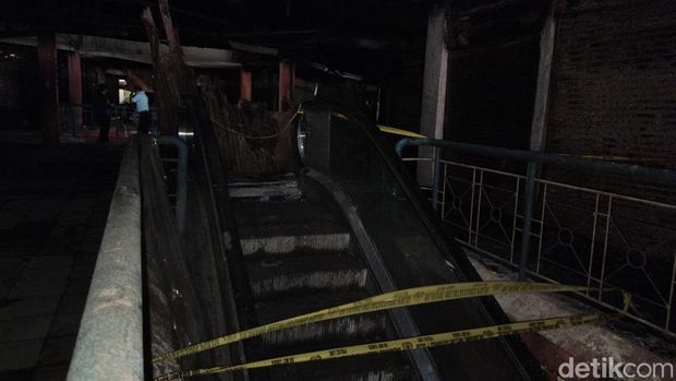 Dampak kebakaran di Pasar Terong Makassar.