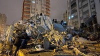 Laporan USGS juga menyebut pusat gempa terletak di lokasi berjarak 23 kilometer sebelah timur Nurdagi, Provinsi Gaziantep. (Eren Bozkurt/Anadolu Agency via Getty Images)