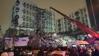 Wali Kota Sanliurfa, salah satu wilayah yang terdampak gempa, melaporkan sejauh ini mencatat lima warganya tewas dan sekitar 34 bangunan runtuh akibat gempa.