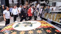 Keduanya meninjau fasilitas yang ada do Solo Technopark. Kawasan tersebut merupakan kawasan sains dan teknologi milik Pemerintah Kota Solo.
