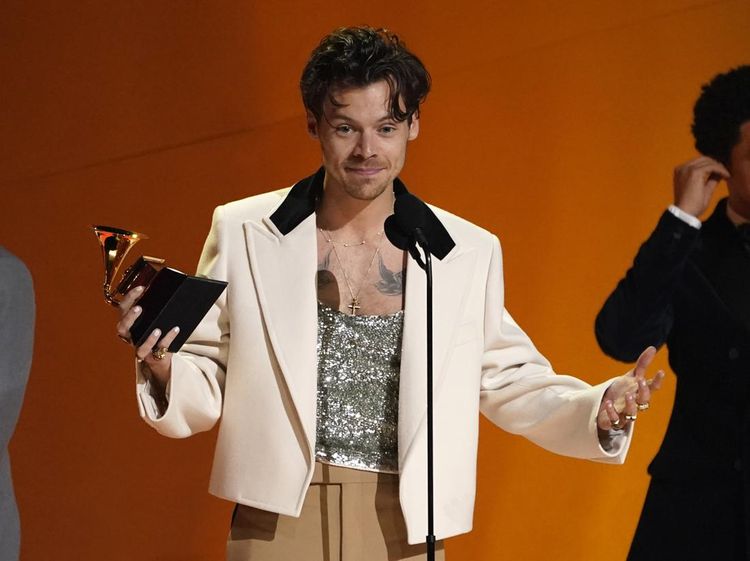 Momen Seru di Grammy Awards 2023: Harry Styles Bawa Pulang Album of The Year