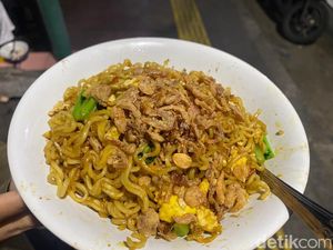 5 Warkop di Jakarta Ini Punya Menu Mie Instan yang Viral dan Enak