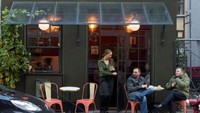 Central Hotel & Cafe di Denmark ini juga menjadi salah satu hotel terkecil di Copenhagen. Di sini para pelanggan ditawarkan sandwich, es krim organik, jus segar hingga kopi. Foto: Pinterest via Delish