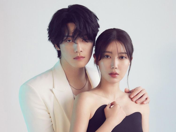 6 Gaya Mesra Pasangan Drakor Kokdu: Season of Deity Bak Foto Prewedding
