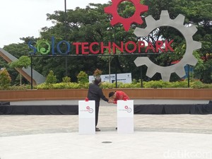 Bicara Politik saat Bertemu Gibran, Airlangga: Bahas Langkah Kanan-Kiri