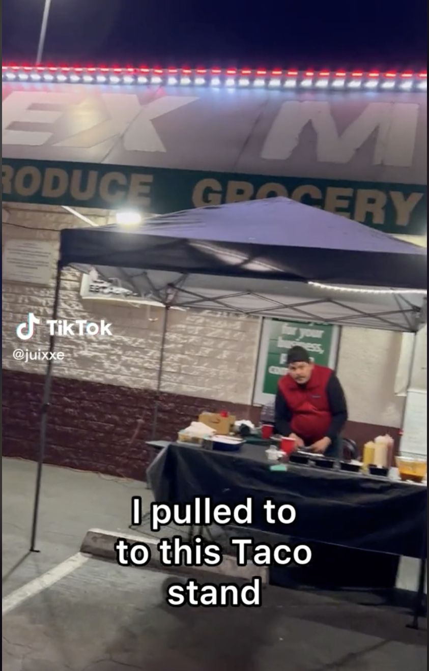 Penjual taco