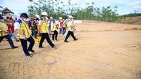 Pembangunan juga mempertahankan bentang alam yang ada di lapangan (elevasi, kontur, posisi) di bawah pengawasan ketat konsultan manajemen konstruksi dan supervisi pekerjaan. Foto: Dok. Kementerian PUPR
