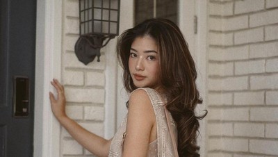 Terpesona Cantiknya Paras Selebgram Putri Setiawan