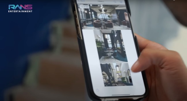 Raffi memperlihatkan rencana desain restorannya itu. Dari foto-foto yang dipamerkannya itu terlihat restorannya akan dibuat mewah dan nyaman. Foto: YouTube/Rans Entertainment
