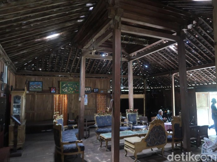 Rumah joglo berusia 250 tahun milik Suwardi (78) di Pedukuhan Trengguno Kidul, Kalurahan, Sidorejo, Kapanewon Ponjong, Kabupaten Gunungkidul. Foto diunggah Senin (6/2/2023).