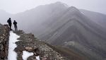 Warna-warni Cantik Gunung Pelangi di Peru