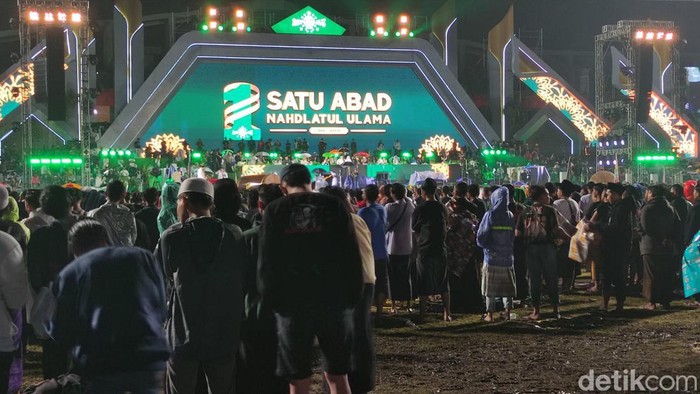 1 abad NU