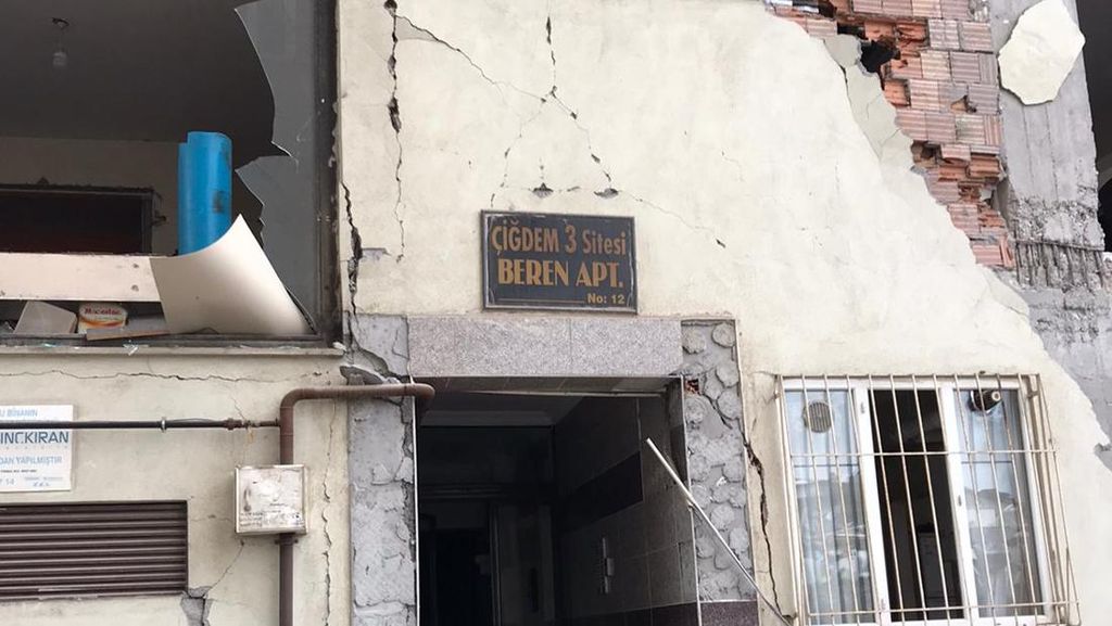 Potret Apartemen Dihuni Mahasiswa RI di Turki Ambruk Imbas Gempa Turki M7,8