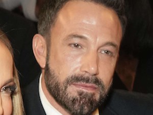 Wajah Ben Affleck Nonton Grammy Viral Jadi Meme Kocak, Dijuluki Sad Affleck