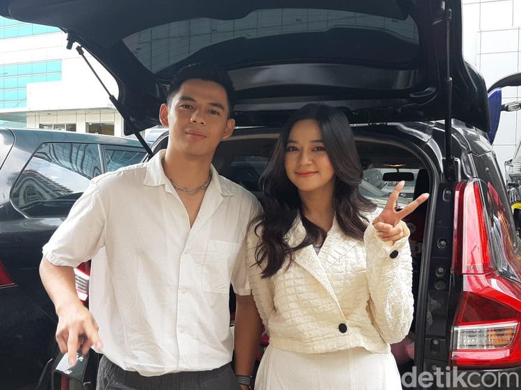 Cindy Hapsari Bersyukur Fans Restui Hubungan dengan Shandy William