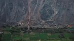 Foto Udara Detik-detik Bukit di Peru Longsor