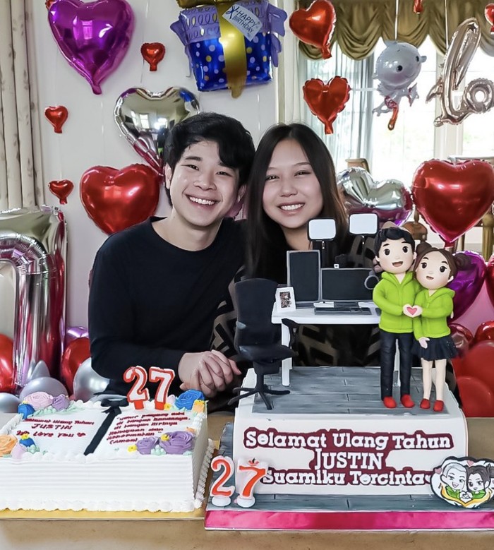 Jess No Limit Ultah, Sisca Kohl Rayakan dengan Kue dan Makanan Mewah