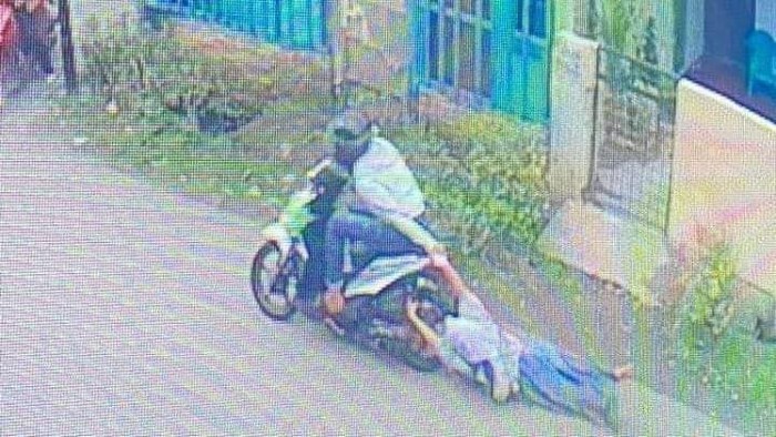 Korban pelajar terseret aspal saat HP dirampas di Medan. (Foto: Istimewa)