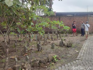 Geger Penemuan Mayat Bayi Terbungkus Plastik di Semarang