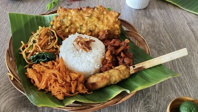 Nasi Campur - Makanan Khas Bali