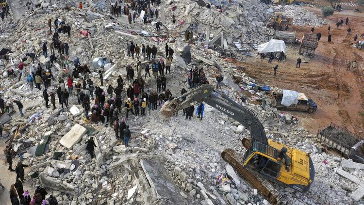 Pantauan Udara Pencarian Korban Gempa di Suriah