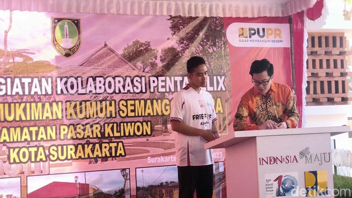 Peresmian rumah tak layak huni di kawasan Semanggi utara antara Pemkot Solo dengan Shopee, Selasa (7/2/2023).