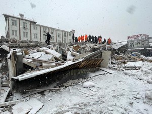 3.800 Orang Tewas Akibat Gempa Turki-Suriah!