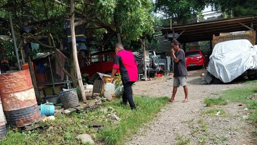 Satu keluarga di kabupaten Dompu, NTB, positif DBD. Saat ini, satu keluarga beranggotakan tiga orang itu masih dirawat di RS Dompu.