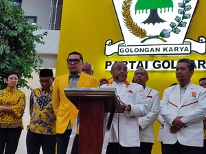 Presiden PKS Absen Bertemu Airlangga, Sekjen Aboe: Kakinya Masih Sakit