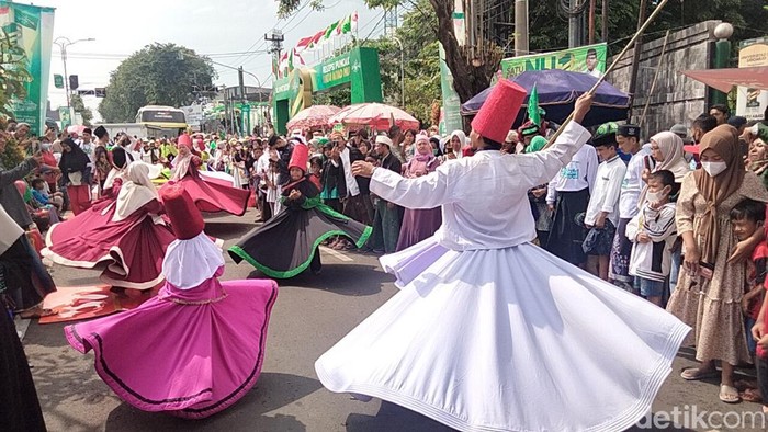 Tarian Sufi Nusantara turut ramaikan Puncak 1 Abad NU di Sidoarjo