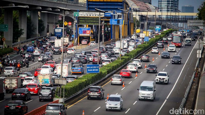 Tol Dalam Kota Macet Di Sejumlah Titik 2926