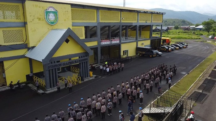 1.015 personel amankan pertandingan PSM Makassar Vs Barito Putera di Stadion BJ Habibie, Parepare.