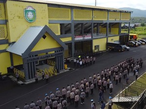 1.015 Aparat Gabungan Amankan Laga PSM Vs Barito Putera di Stadion BJ Habibie