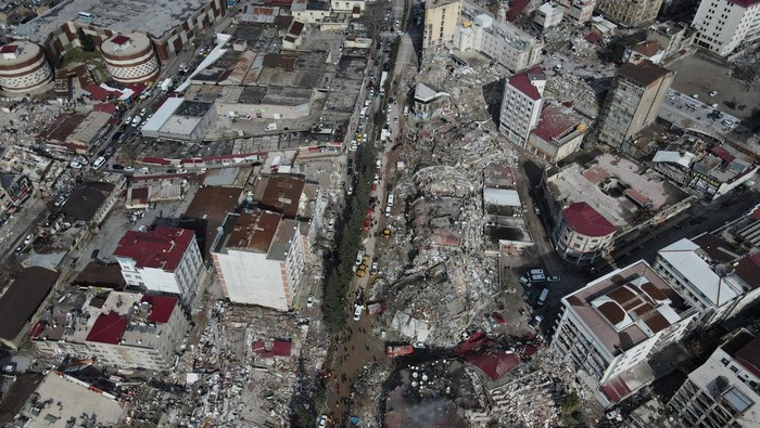 Jenazah Nia Marlinda Korban Gempa Dimakamkan di Turki