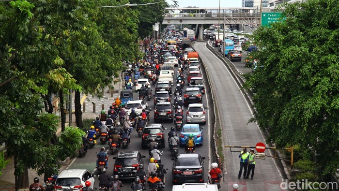 Jakarta Macet Parah, Sering Dengar Suara Klakson di Jalan Bisa Bikin Stres