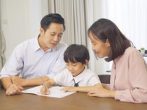 Stereotip Anak Tunggal Lebih Kesepian dan Manja, Benarkah?