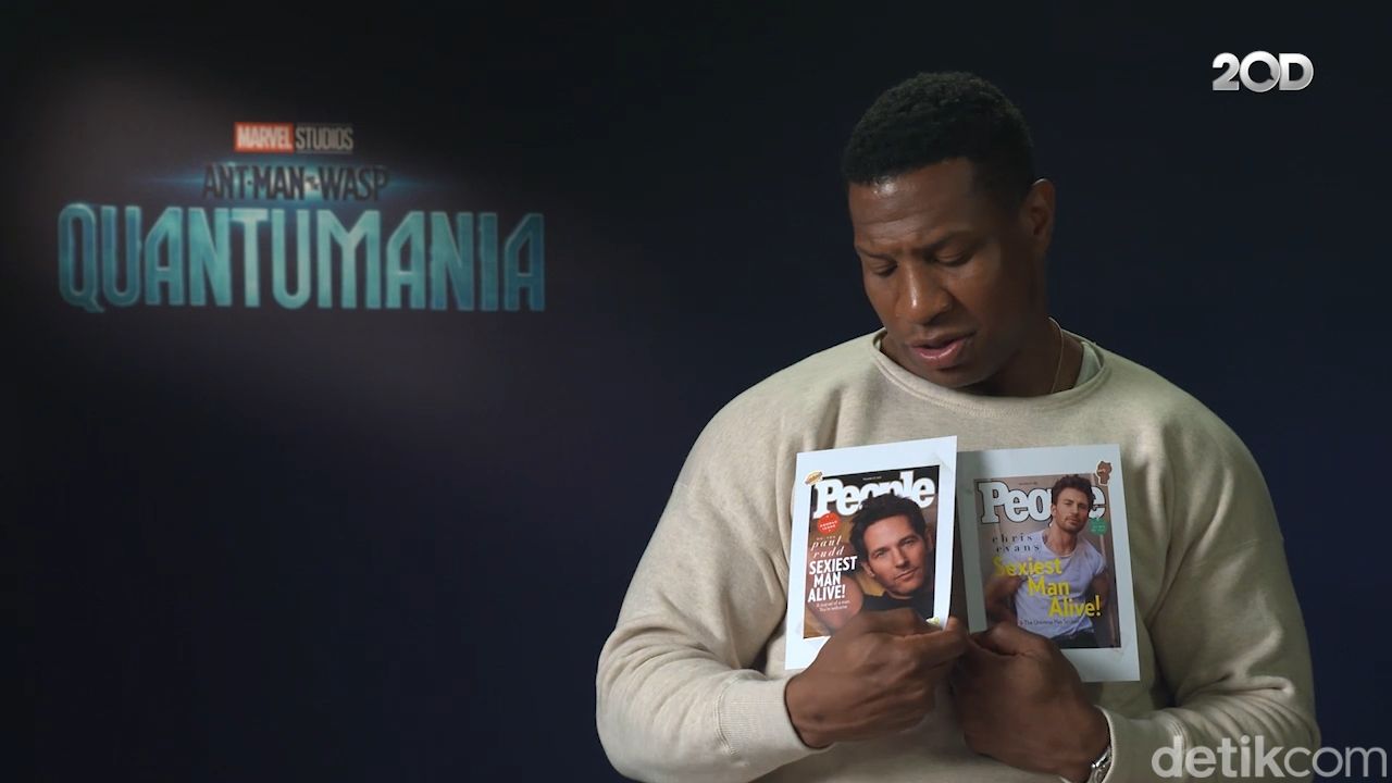 Jonathan Majors saat main rapid fire questions dengan detikcom di Sydney, Australia.