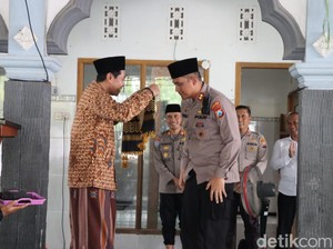Kapolres Sowan ke Kiai-Santri Berharap Doa Agar Bojonegoro Terus Kondusif