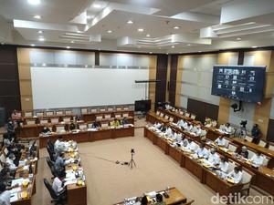 Anggaran Bansos Bencana Non-alam Lebih dari 100%, Mensos: Ada Kanjuruhan