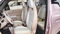 Panda Mini EV punya dimensi panjang 3.065 mm, lebar 1.522 mm dan tinggi 1.600 mm. Sementara jarak sumbu rodanya 2.015 mm dengan bobot kosong 715 kg. Foto: Geely Global.