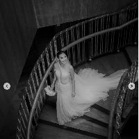 Hian Tjen juga menggunakan material lace untuk sentuhan akhir yang romantis pada gaun pernikahan Patricia Gouw. She gives us an easy description of what “perfection” is all about, tulis sang desainer di Instagram. Foto: Dok. Instagram @ patriciagouw