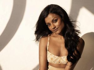 Simone Ashley di Bridgerton Musim 2: Kami Minum Sampanye Usai Adegan Seks