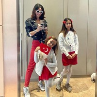 Zeynep sendiri merupakan mantan ratu kecantkan yang menjadi Miss Belgium 2009. Ia pun mewakili negaranya di ajang Miss Universe 2009 dan masuk 15 besar. Wanita yang menikah dengan Volkan Demirel iitu memiliki dua anak. Mereka tinggal di Turki selagi Zeynep bergabung dengan tim voli di sana. Foto: Instagram Zeynep Sever