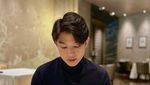 10 Pose Keren Jonathan Alden, Pacar Awkarin Saat Kulineran