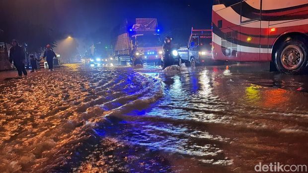 banjir di mojokerto