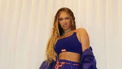 Adidas Rugi Usai Rilis Baju Beyonce, Penjualannya Merosot 50%
