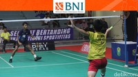 Dengan gelaran BNI Sirnas A 2023 Jawa Barat akan memasuki babak-babak semifinal di hari Jumat (10/2) besok, partai-partai hari ini pun berlangsung ketat. Foto: Wisma Putra/detikcom
