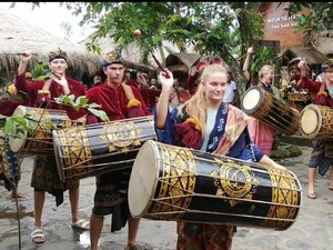 20 Alat Musik Tradisional Nusantara beserta Asal Daerahnya
