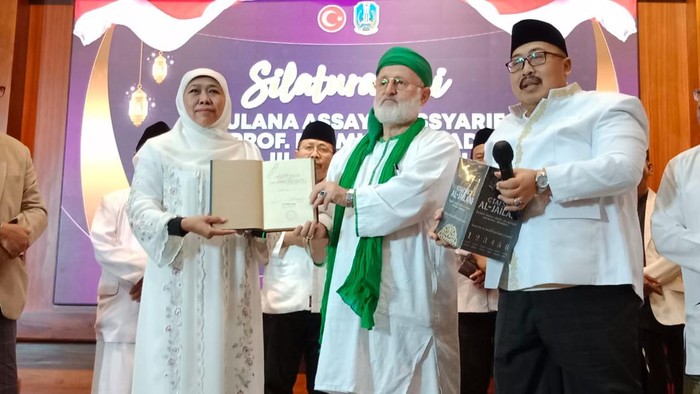 gubernur khofifah