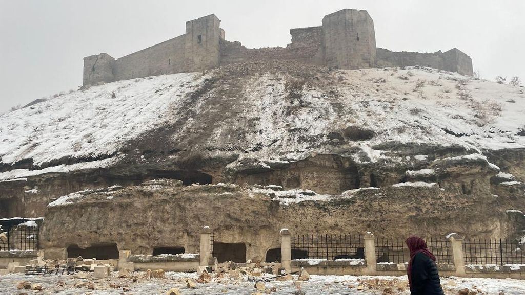 Kastil Kuno Era Kekaisaran Romawi Jadi Korban Gempa Turki
